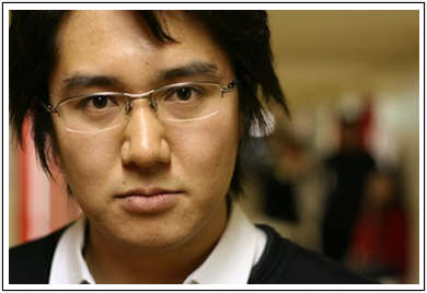 ���q �T��